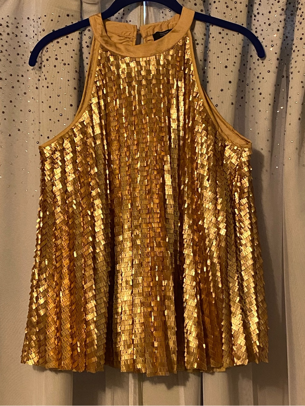 TAHARI NWT SIZE 6 SHIMMERING GOLD PLEATED SLEEVELESS TANK TOP